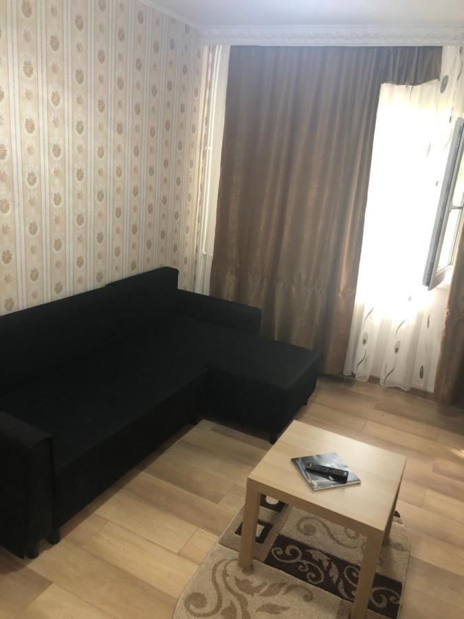 Hotel Taco บูคาเรสต์ ภายนอก รูปภาพ